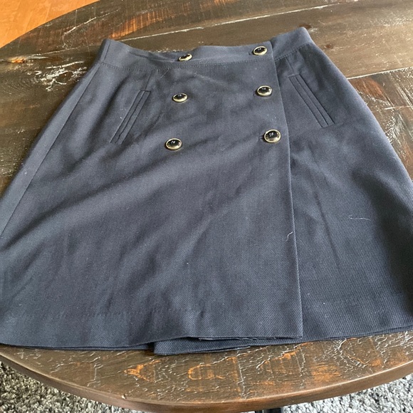 Black shirt - Picture 1 of 4